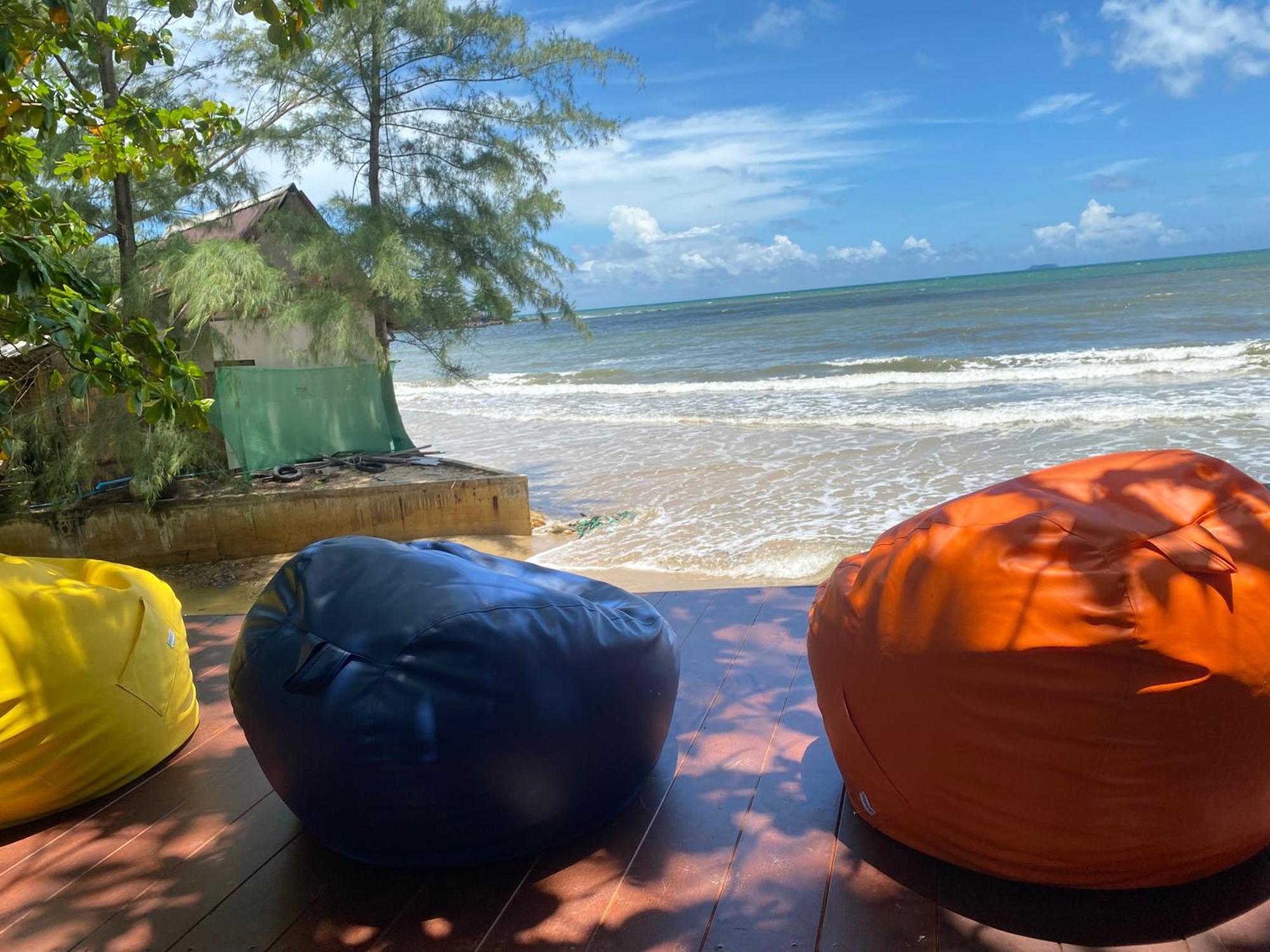 Coconut Lanta Resort @Klong Dow Beach Krabi town Buitenkant foto