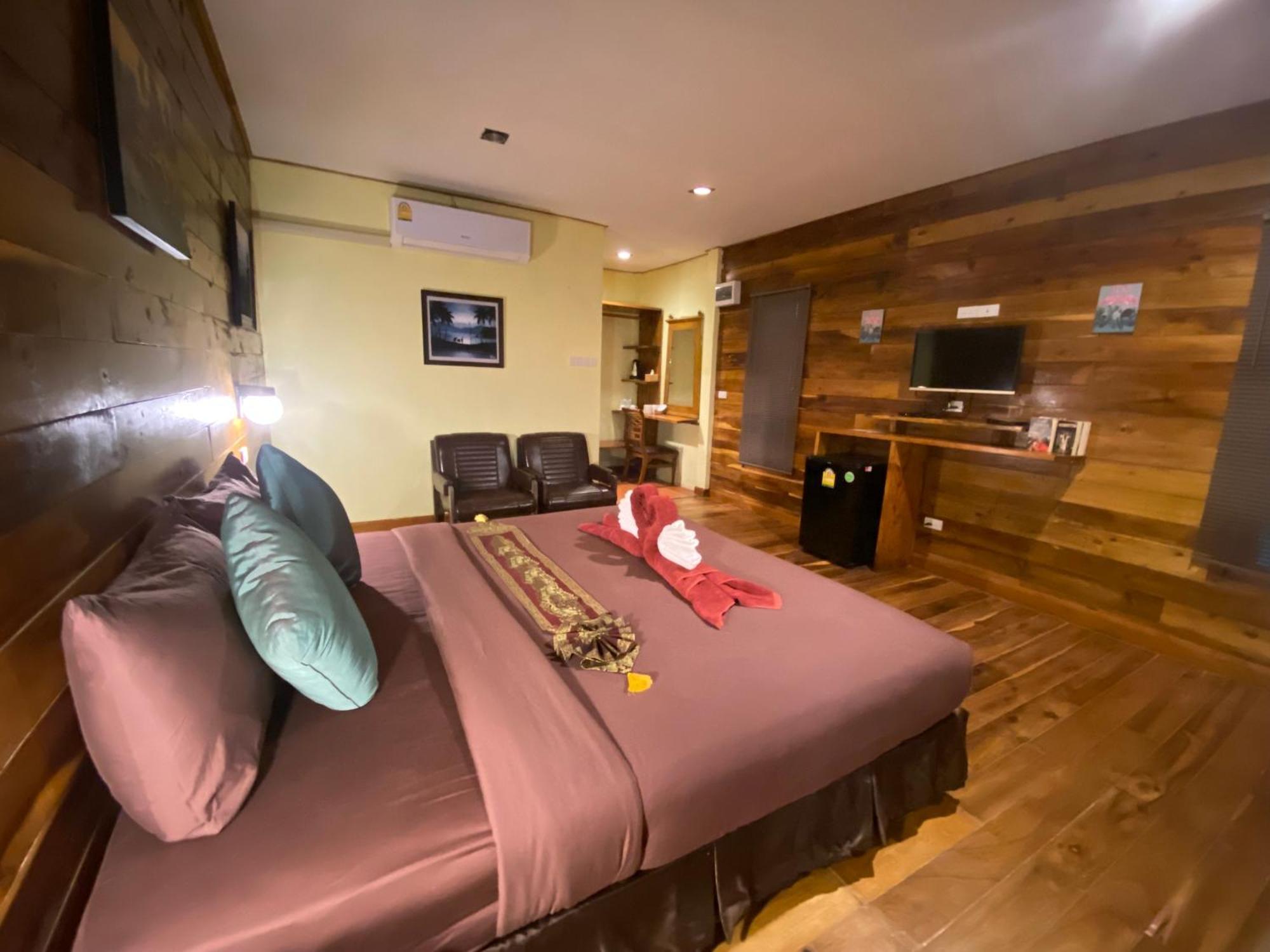 Coconut Lanta Resort @Klong Dow Beach Krabi town Buitenkant foto