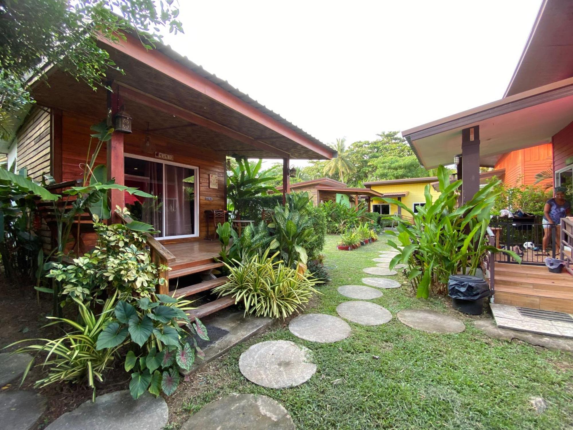 Coconut Lanta Resort @Klong Dow Beach Krabi town Buitenkant foto