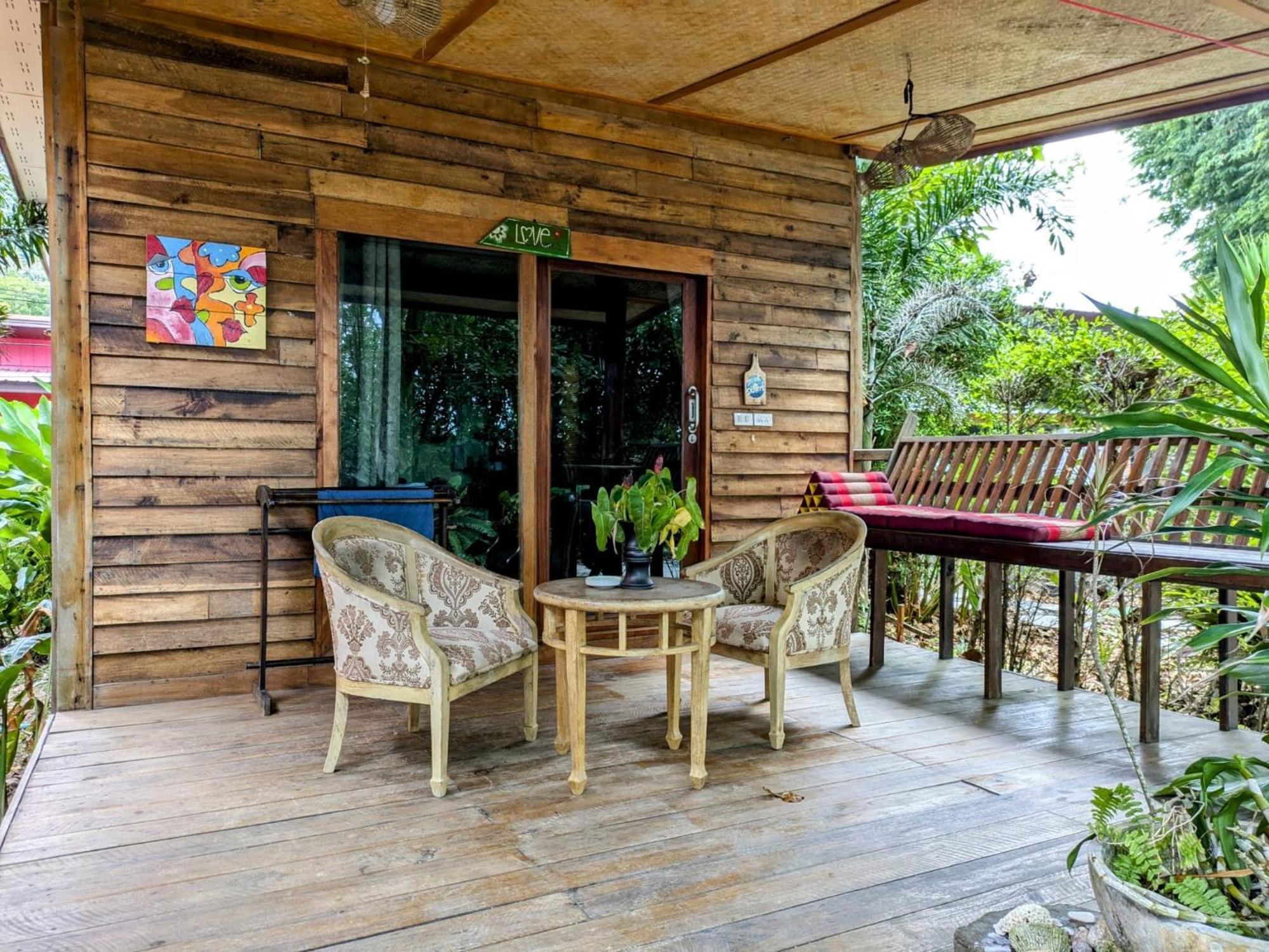 Coconut Lanta Resort @Klong Dow Beach Krabi town Buitenkant foto