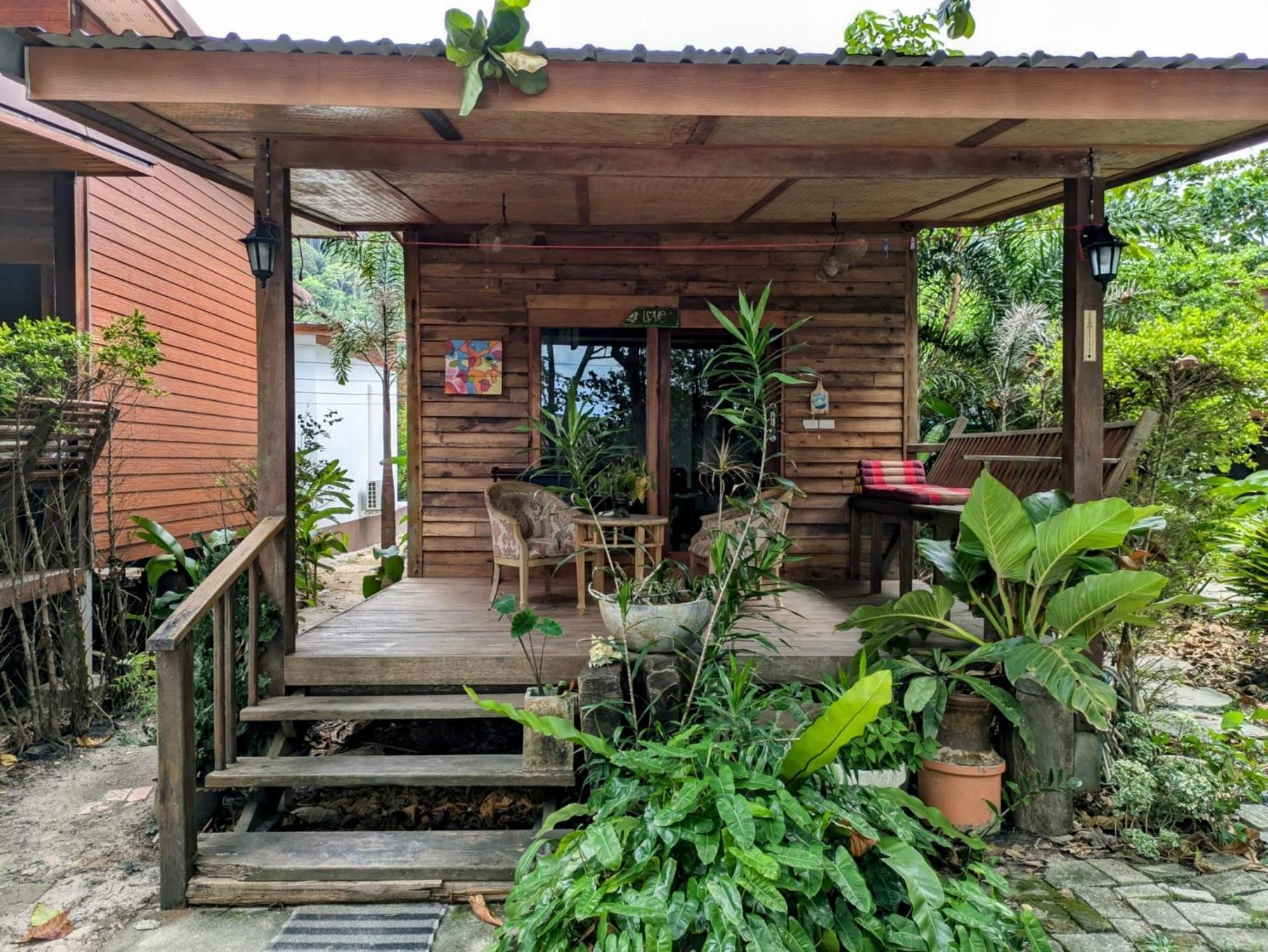 Coconut Lanta Resort @Klong Dow Beach Krabi town Buitenkant foto