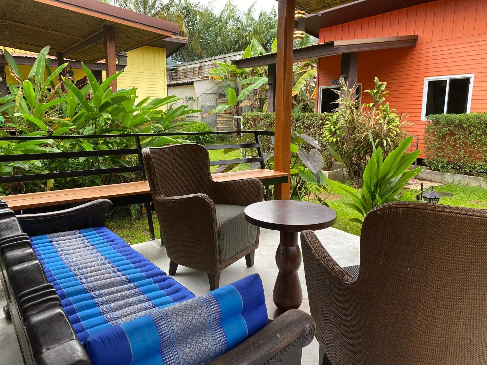 Coconut Lanta Resort @Klong Dow Beach Krabi town Buitenkant foto